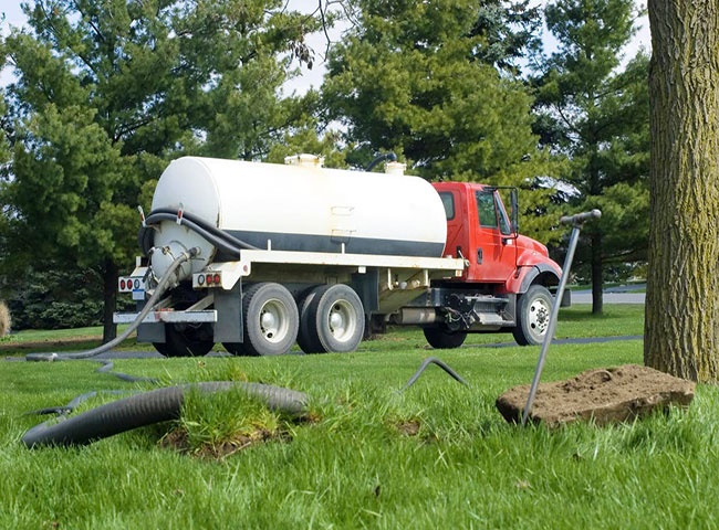 Công ty rút hầm cầu quận Phú Nhuận thi công nhanh chóng