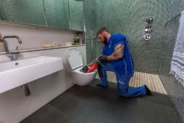 cách thông nghẹt bồn cầu hay nhất